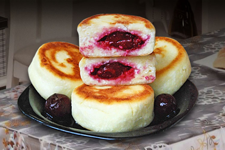 сырники с вишневой начинкой